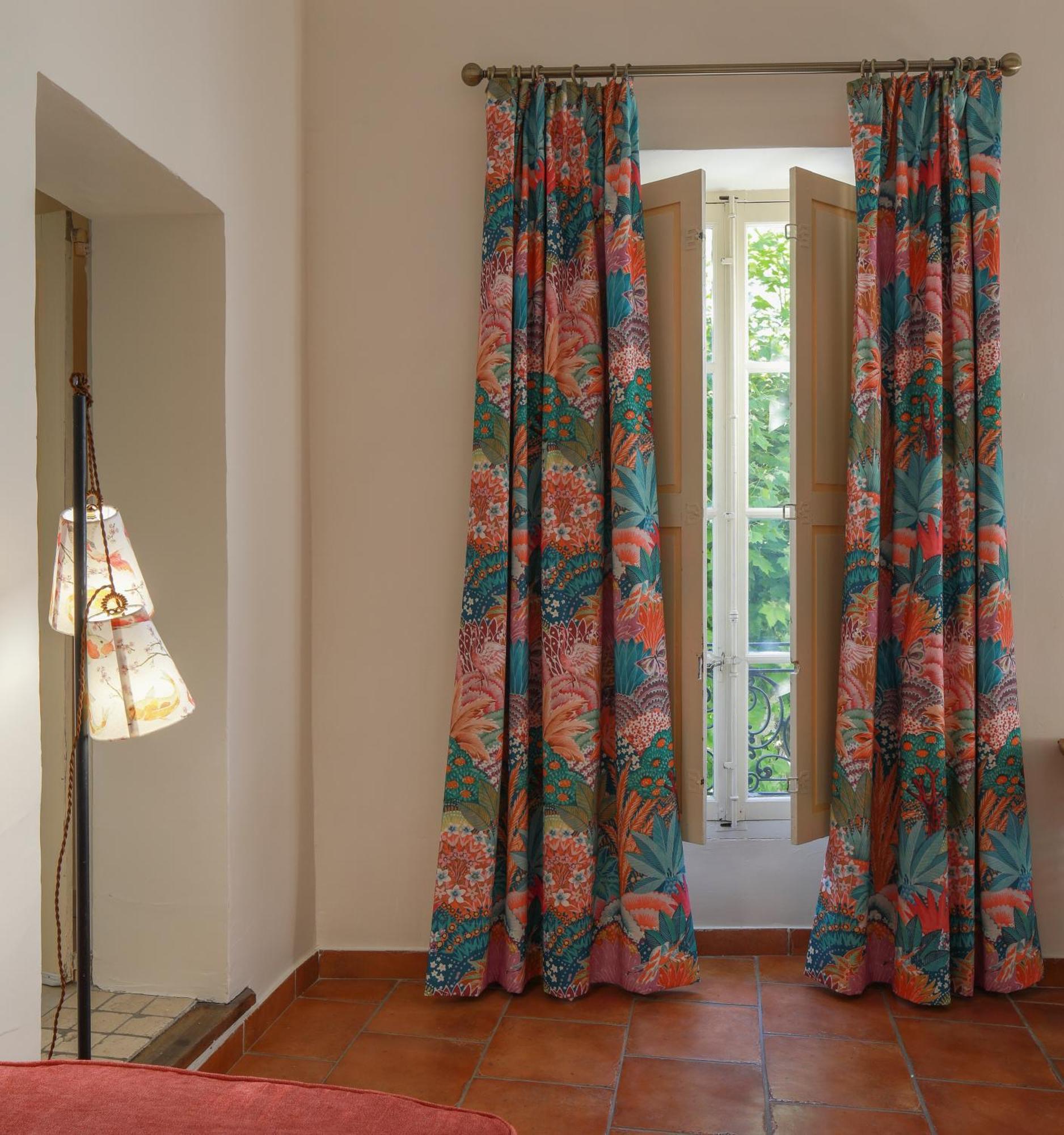 Bed and Breakfast Le 37 Malaucène Zimmer foto
